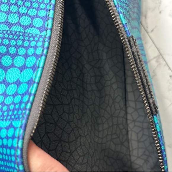 LOUIS VUITTON
LV X YK Monogram Eclipse Reverse Kusama Pumpkin Discovery Backpack - Picture 9 of 9